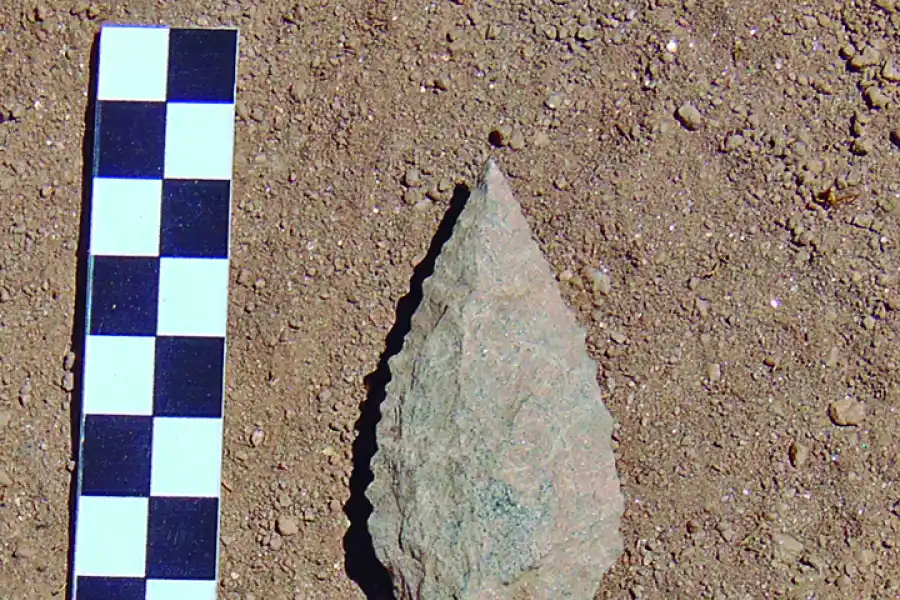 Paula, acompañada de su nieta Luján.