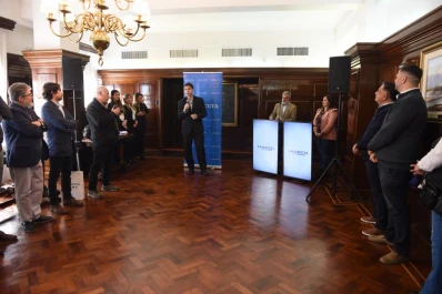 Reconocimientos en el aniversario de LA GACETA