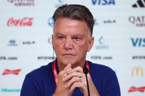 La fuerte declaración de Louis Van Gaal contra la Selección, post Mundial de Qatar: El árbitro nos robó contra Argentina