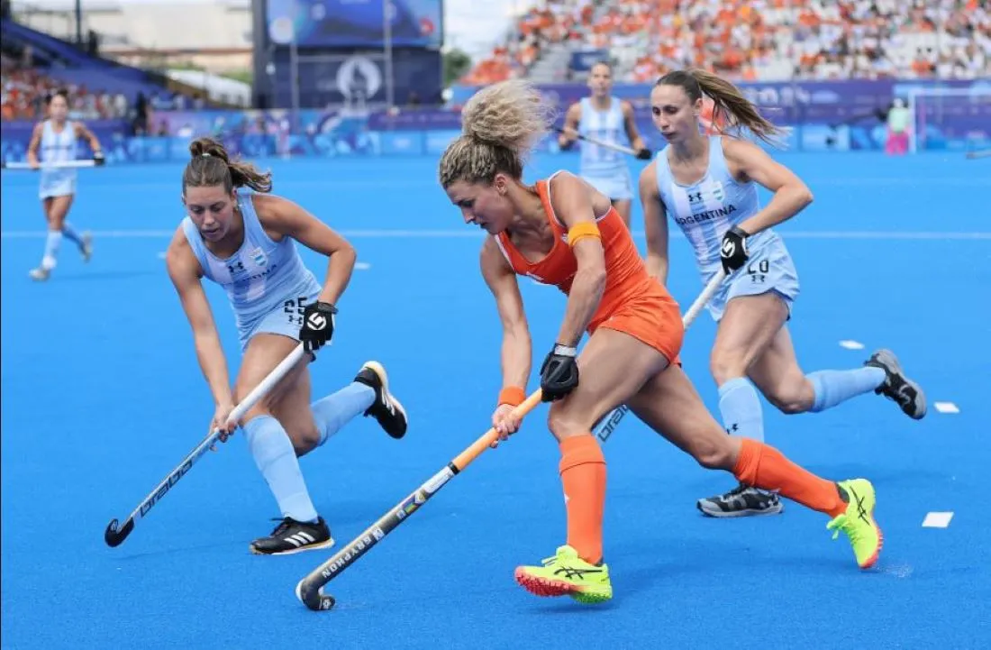 EN VIVO: Las Leonas tienen 15 para dar vuelta la semifinal que pierden ante Países Bajos 3-0