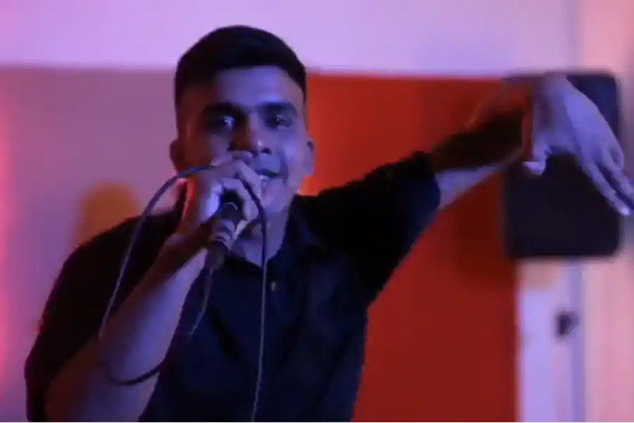 ARTE EMERGENTE. Primer show por stream en pandemia e introducción del artista “DMC”, David Díaz. INSTAGRAM @tucumanenlacasa.