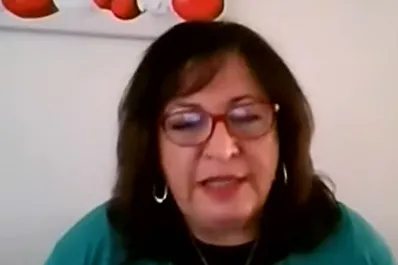 VIDEO. Uso de celulares en las escuelas: “Es un fenómeno complejo”, dice una psicóloga