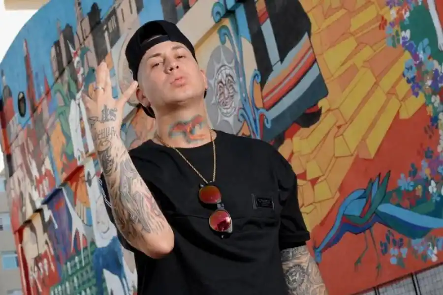 XXL IRIONE. “Uno cuenta lo que ve, los sueños y aspiraciones”, dice.