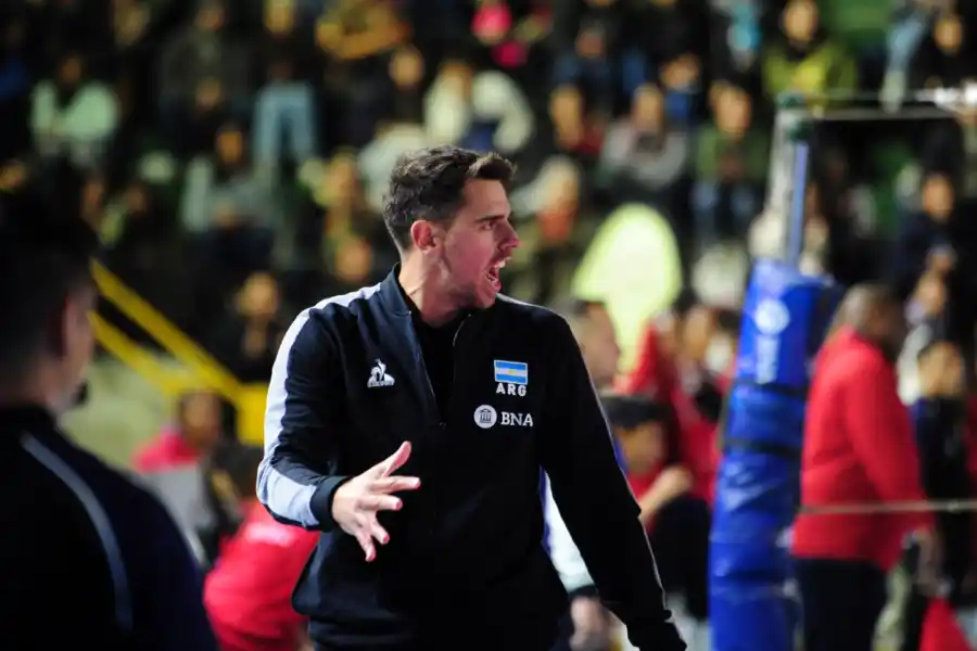 Las Panteras rugieron en Villa Luján y vencieron a Las Reinas del Caribe