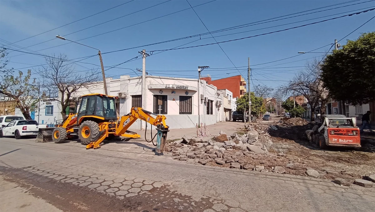 CIUDADELA. Los trabajos esta semana interrumpirán parcialmente el tránsito en Rondeau y Frías Silva.