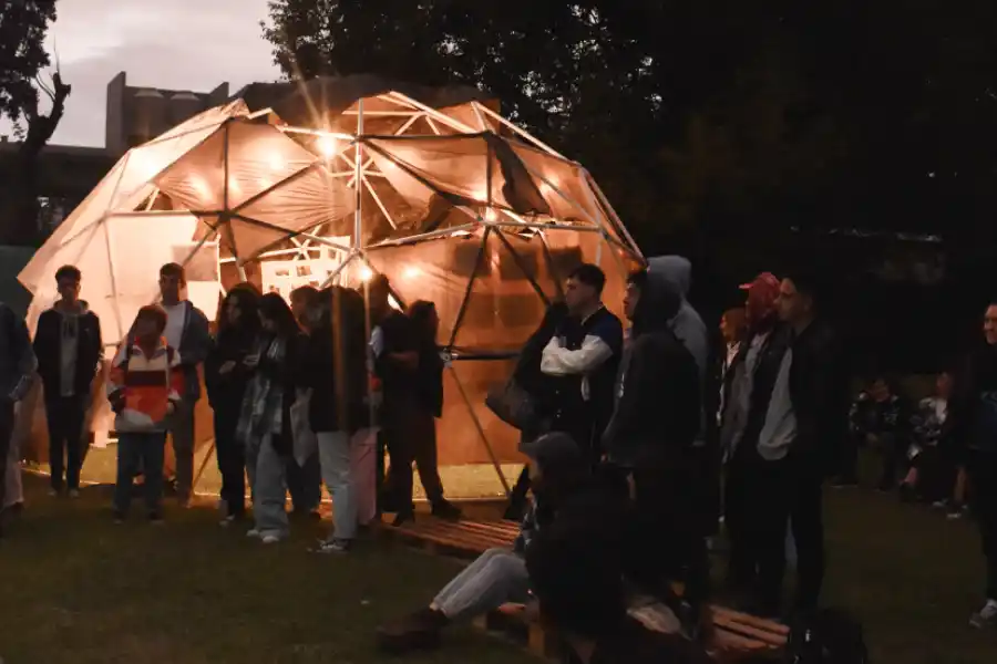 EDICIÓN ANTERIOR. El año pasado también hubo proyecciones. / LIMONADA CULTURA 2023