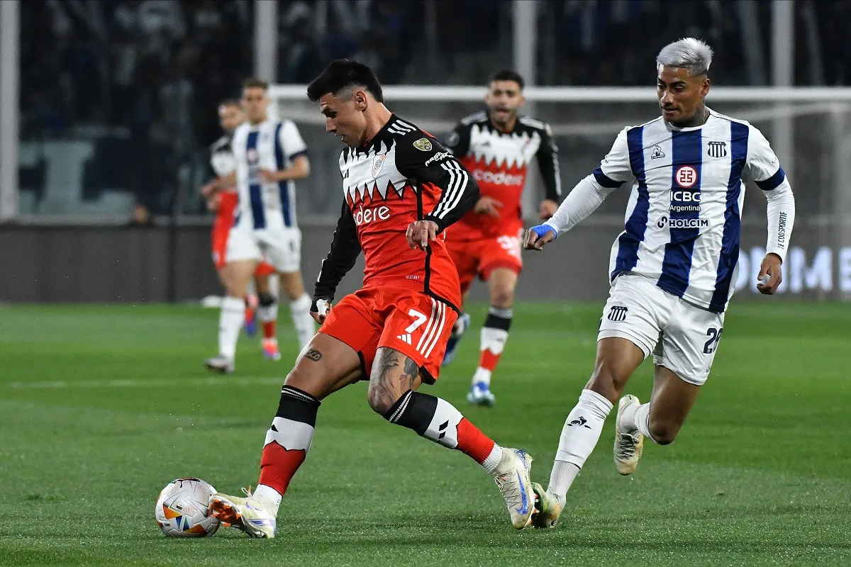 River, con uno más, le ganó 1 a 0 a Talleres en un duelo clave por la Copa Libertadores