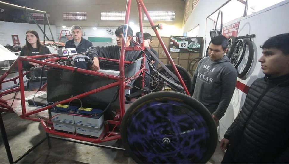 EMISIÓN CERO. El karting ecológico que desarrollaron en la escuela Técnica N° 2.