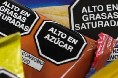 ¿Cuánto azúcar se puede consumir por día? Esto puede pasarte si te excedes