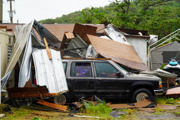 El huracán Ernesto deja en caos Puerto Rico