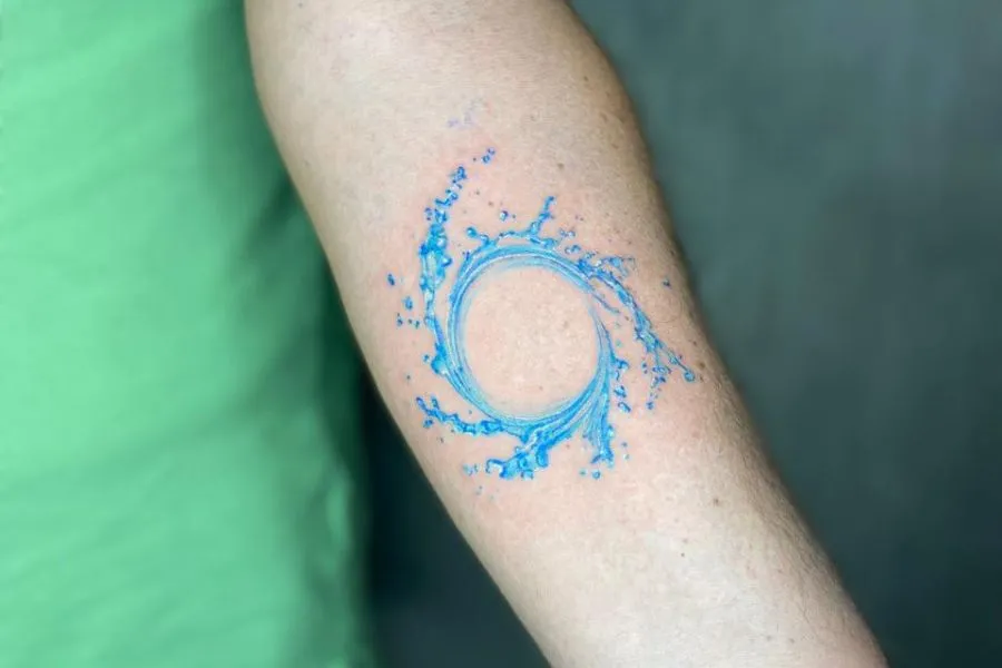 EL CÍRCULO. Tatuar un círculo es uno de los desafíos más grandes para un artista./MICAELA FRÍAS