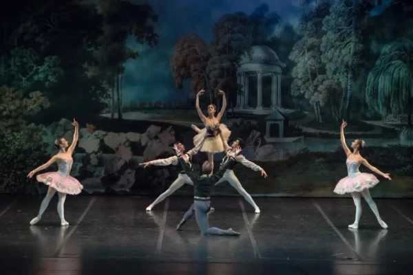 Virtuosismo y talento en el Buenos Aires Ballet