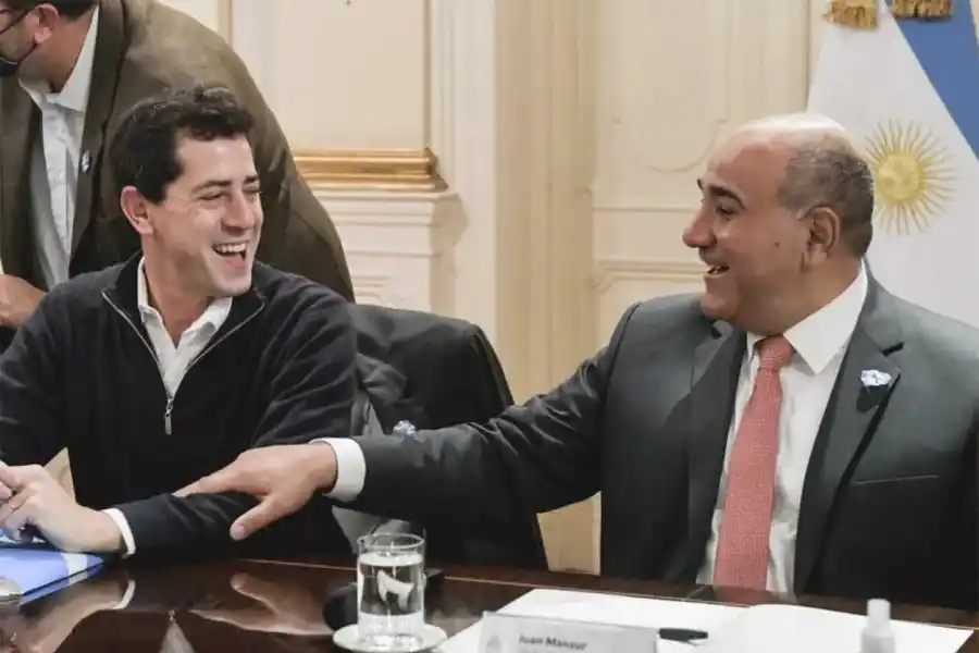 FORMULA FUGAZ. Eduardo Wado de Pedro- fue el binomio propuesto por Cristina para las PASO, aunque luego fueron bajados para impulsar a Massa.