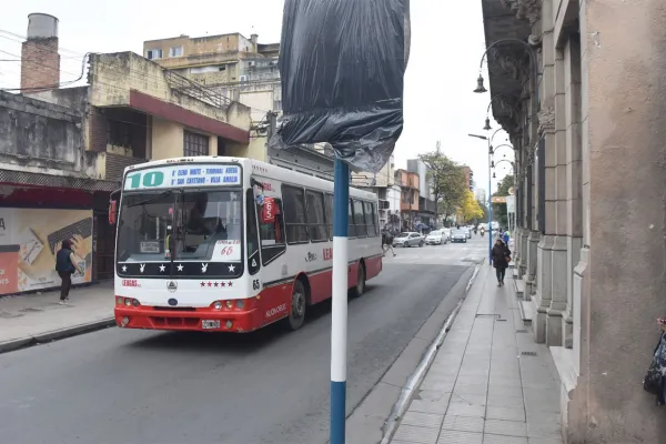 Cambios de sentido de Crisóstomo Álvarez y de San Lorenzo: dónde se tomarán los colectivos