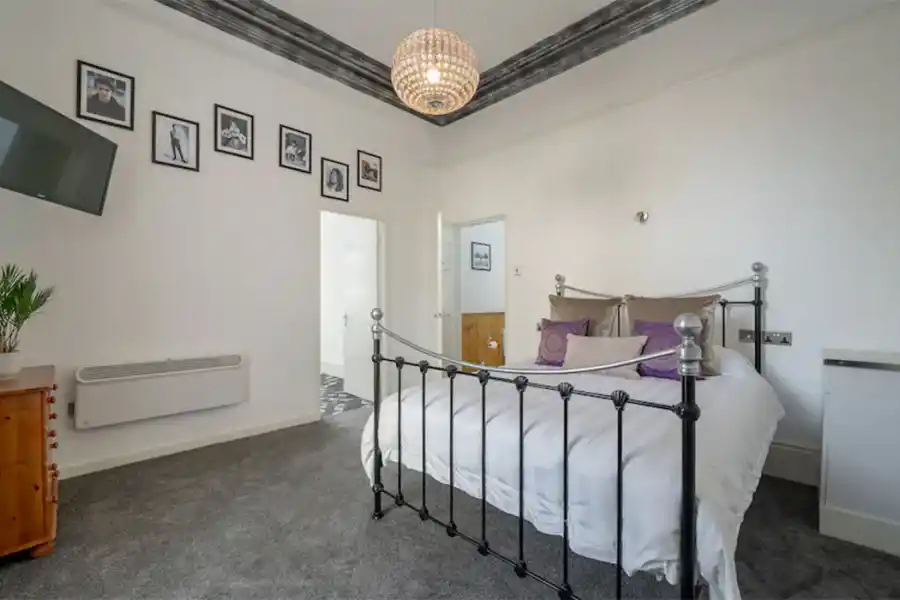 PARA DOS. La suite de Harrison cuenta con las comodidades para alojar a una pareja por noche.