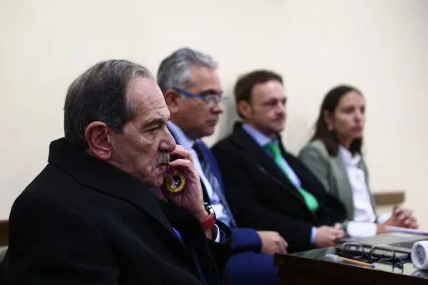 La prisión preventiva de Alperovich es arbitraria, dijo su abogado