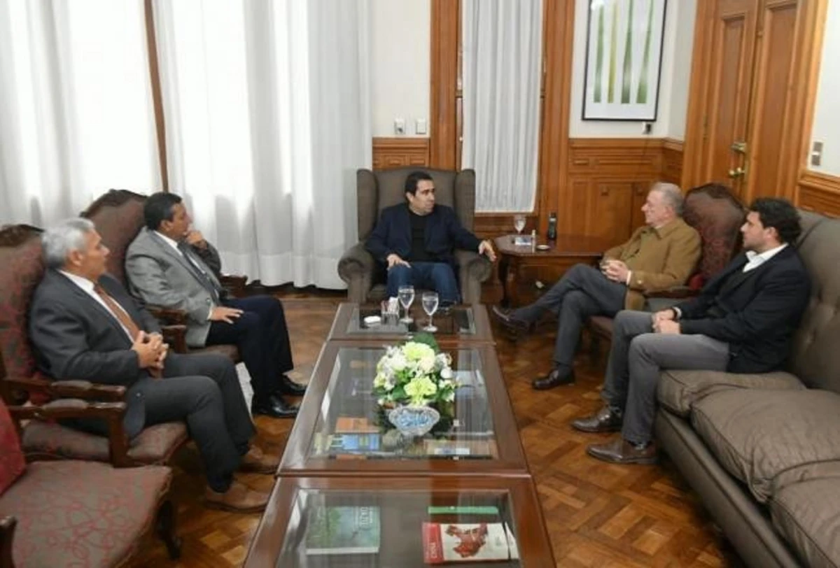 Reunión en Casa de Gobierno. FOTO COMUNICACIÓN PÚBLICA