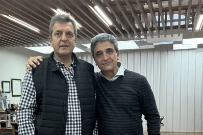 Dimes y diretes: la foto con Massa y el avance opositor en el Gobierno