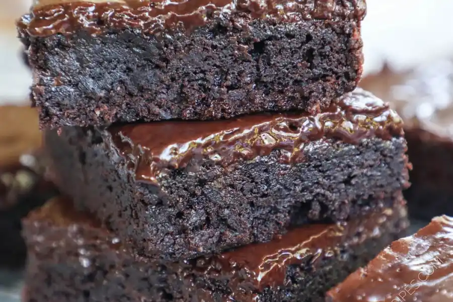 ¿Cómo preparar estos brownies en tres pasos?