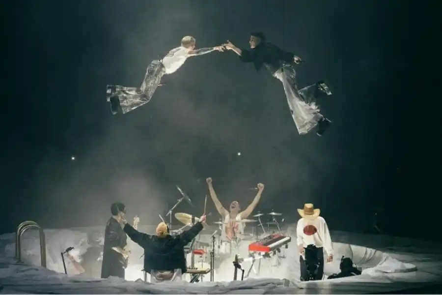 MOVISTAR ARENA. El show que inauguró la gira tuvo una gran puesta en escena. / INSTAGRAM @ca7rielypacoamoroso