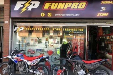 Funpro tiene todos los repuestos, retapizados y accesorios para tu moto