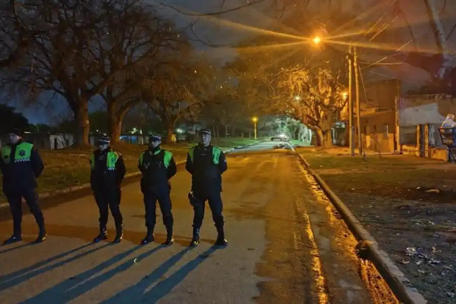 PRESENCIA POLICIAL. Los vecinos piden más control en las calles del barrio.