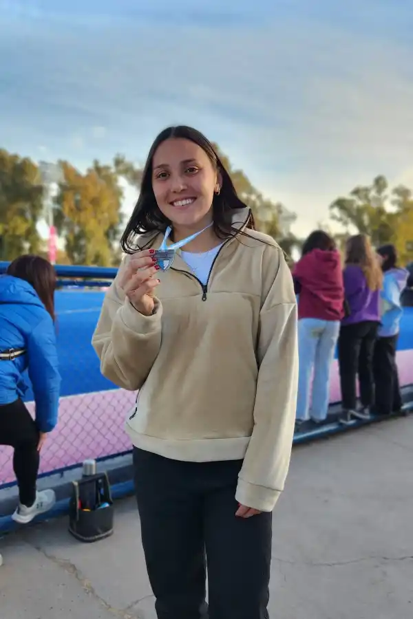 Con victorias y una goleadora, la despedida de Mendoza