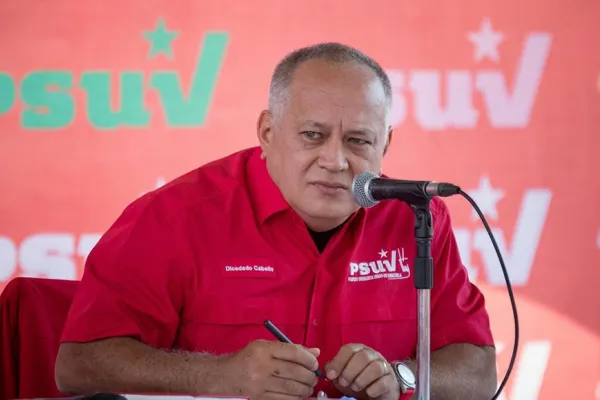 Diosdado Cabello amenaza: “A ver Milei si sos loco, vente para Venezuela”