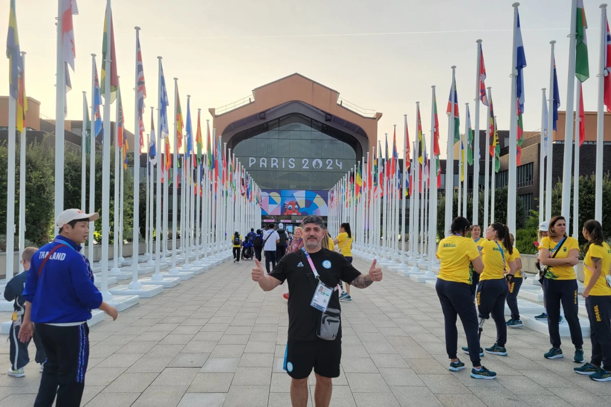 Es tucumano, entrenador de deportes adaptados y en París buscará medallas con sus atletas