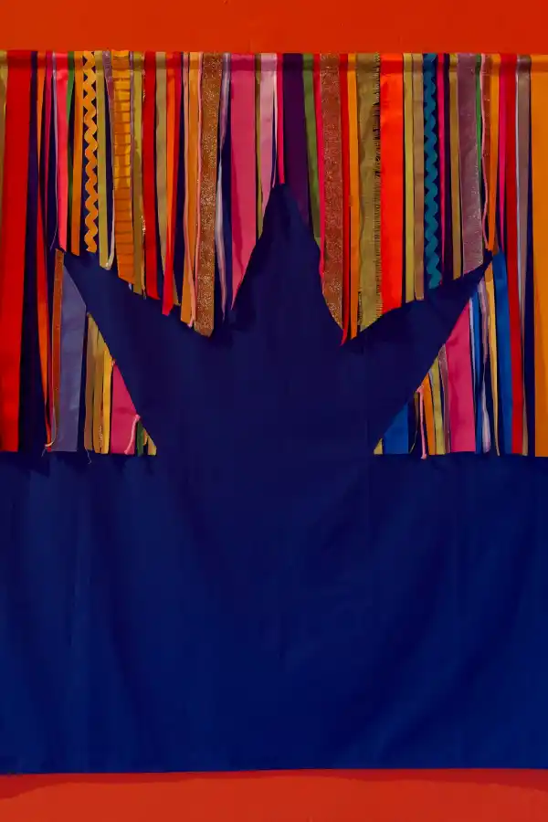 La muestra de Agatha Ruiz de la Prada y un reconocimiento por su aporte a la moda sustentable