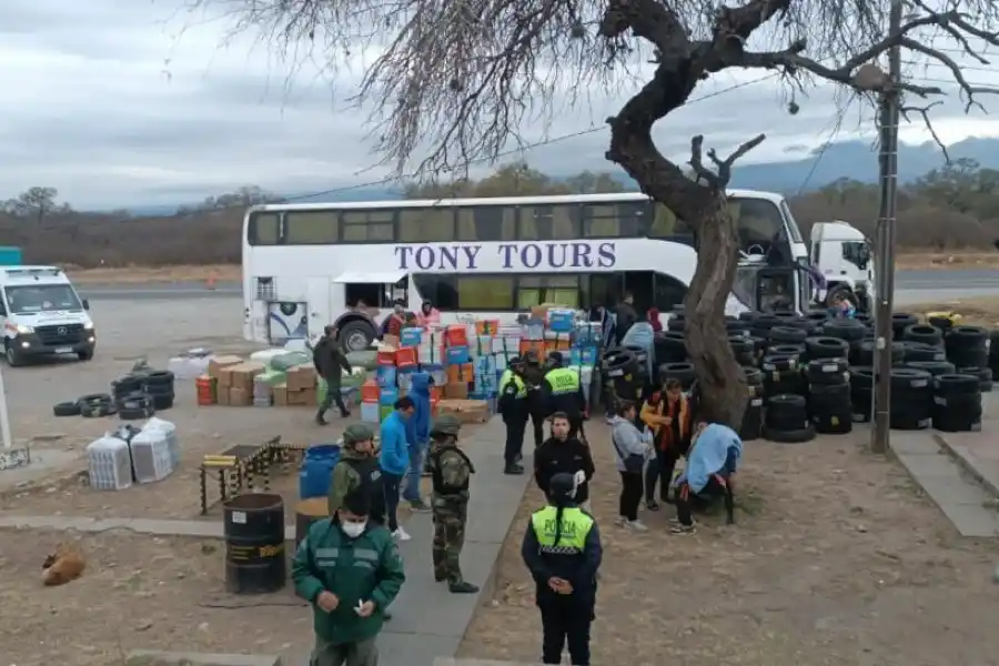 Un asalto volvió a poner la mira en los tours de compras
