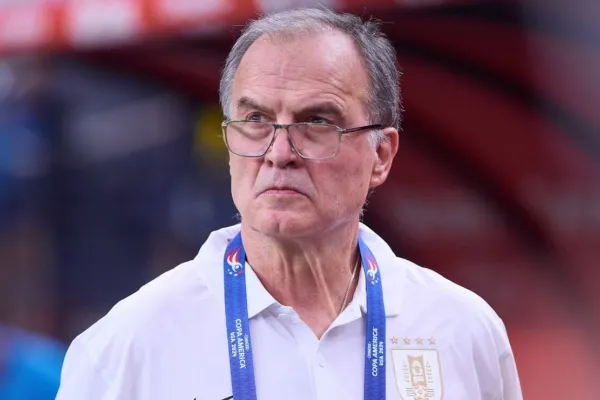 Un histórico entrenador fulminó a Marcelo Bielsa por su trabajo en la selección uruguaya