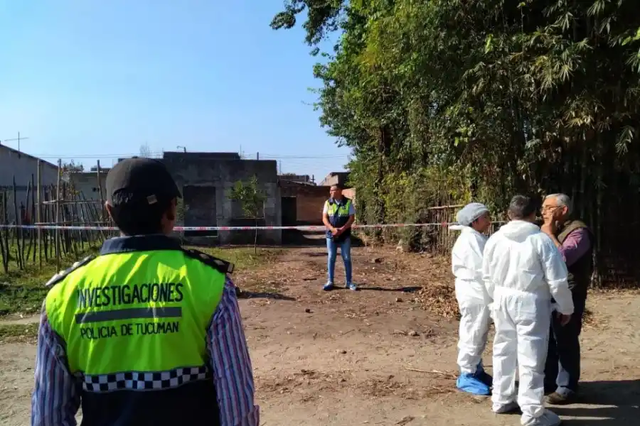 A LA VISTA. La habitación en construcción que utilizó el sospechoso da a una calle del barrio.