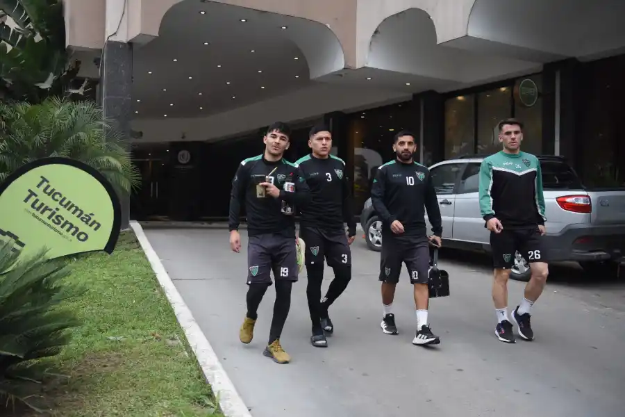 LISTOS. Los jugadores de San Martín de San Juan desayunaron en el alojamiento y realizaron una práctica liviana en el complejo José Salmoiraghi.