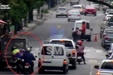 Video: agredió a los agentes, se dio a la fuga y provocó la caída de un municipal que lo perseguía en moto
