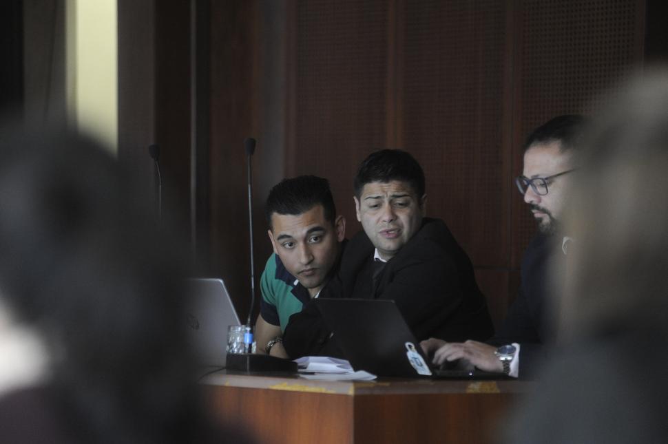 PREOCUPACIÓN. Facundo Lencina y su abogado Augusto Avellaneda.