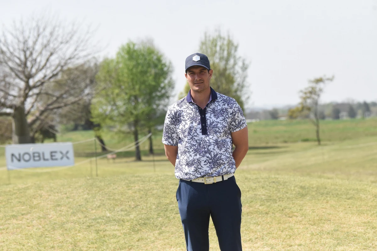 FELIZ. Bernardo Bide disfrutó de la primera fecha en el Abierto del Norte y hasta recordó sus inicios con el golf, uno de los tantos deportes que lo apasionan.