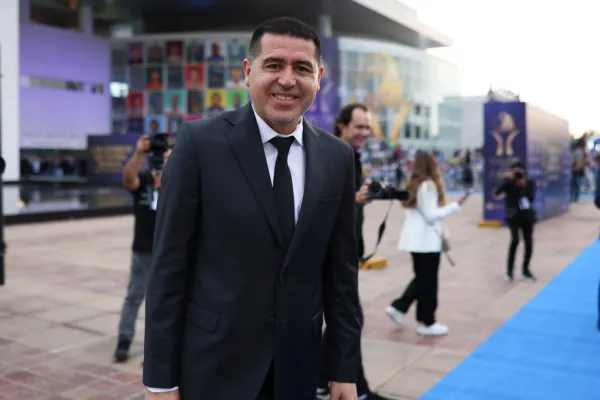 Riquelme ingresó al Salón de la Fama y se emocionó hasta las lágrimas: “Es un privilegio”