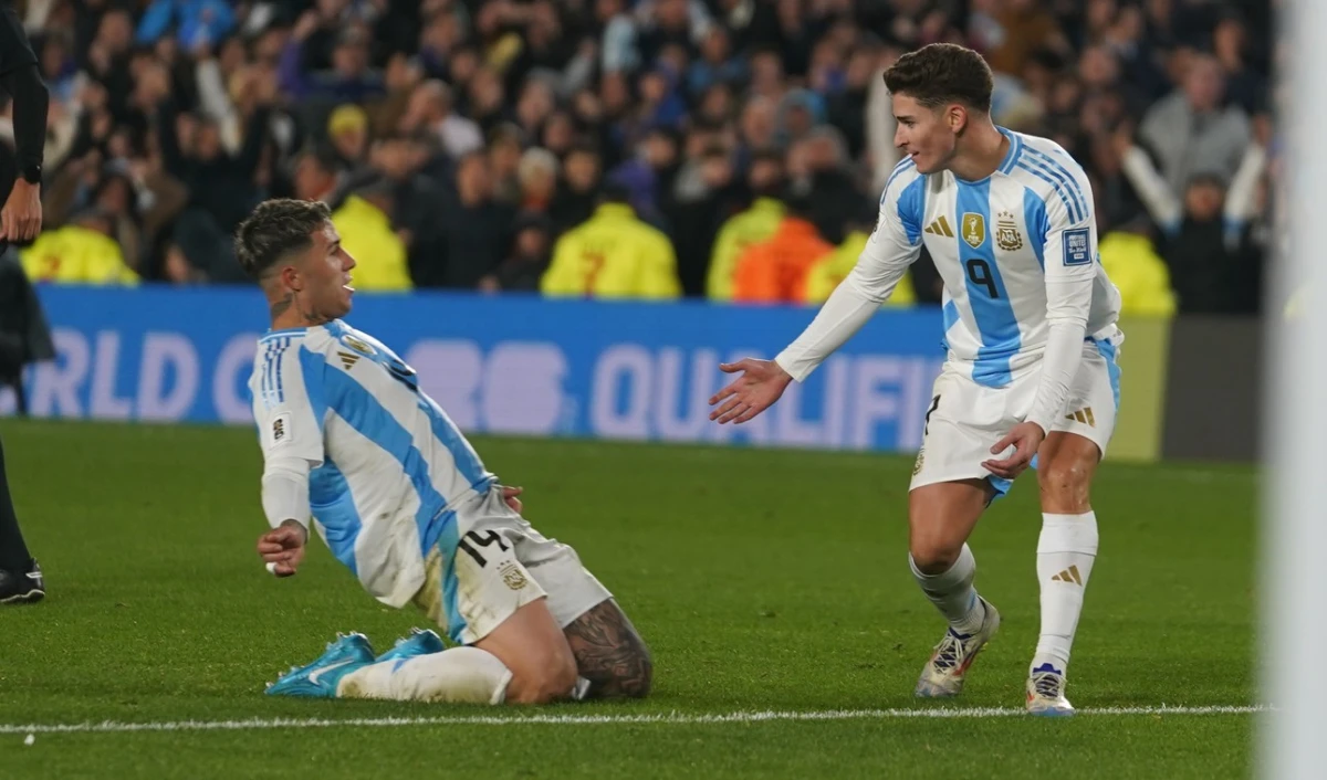 Video: reviví el golazo de Julián Álvarez frente a Chile