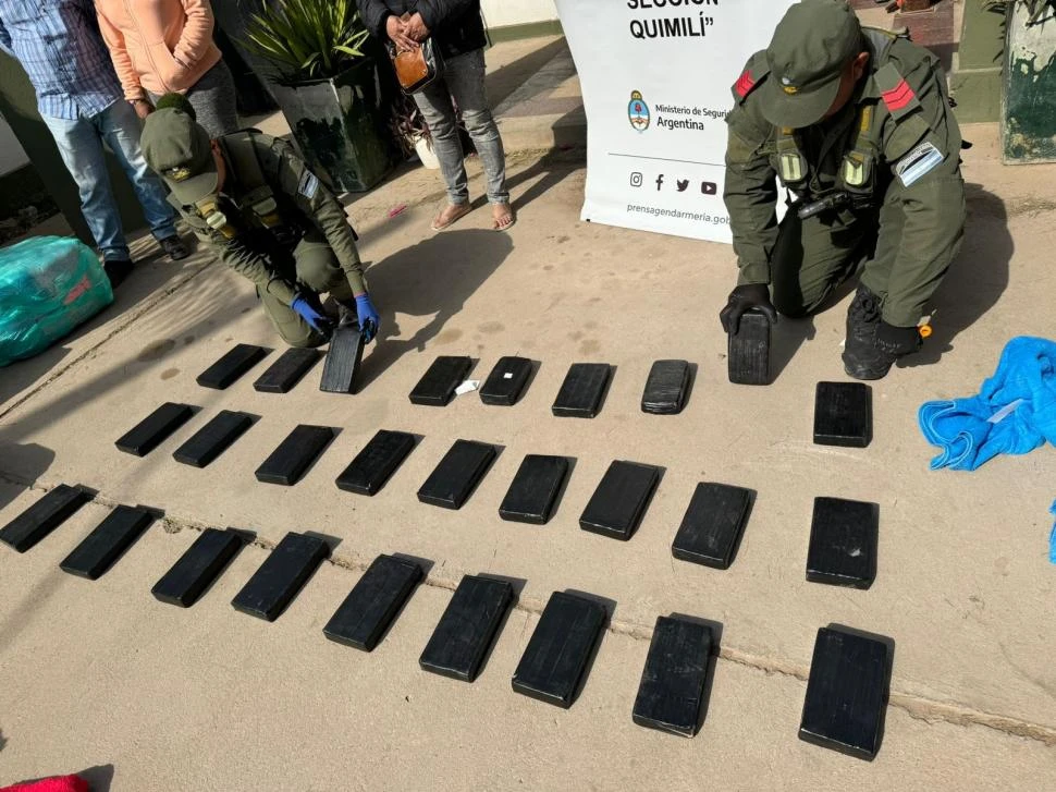 QUIMILÍ. Secuestran 28 kg de cocaína ocultos en un “tour de compras”