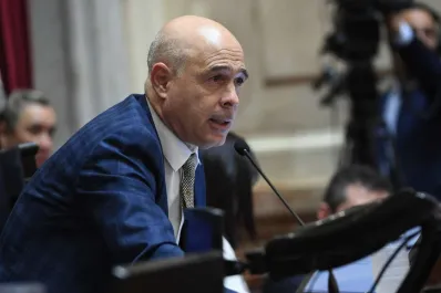 Denunciaron en la Justicia al senador Abdala por utilizar a sus asesores para hacer campaña