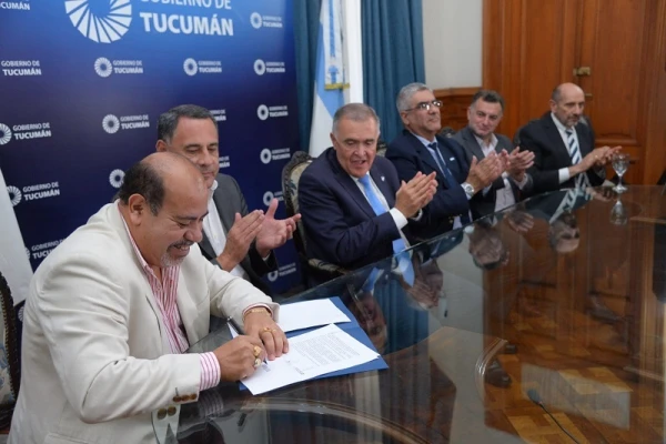 Sueldos estatales: la Provincia acuerda con gran parte de salud y los municipales