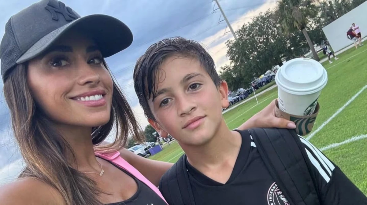 Antonela Roccuzzo acompañó a su hijo a un partido de las inferiores de Inter Miami.