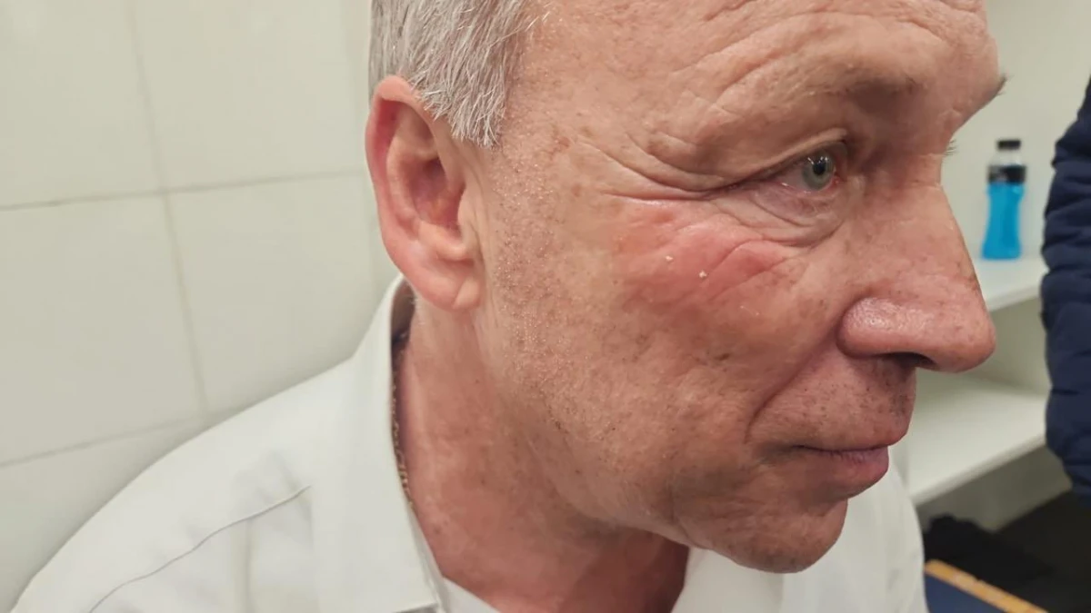 El hijo del presidente de Talleres publicó una imagen de su padre tras el altercado con Andrés Merlos