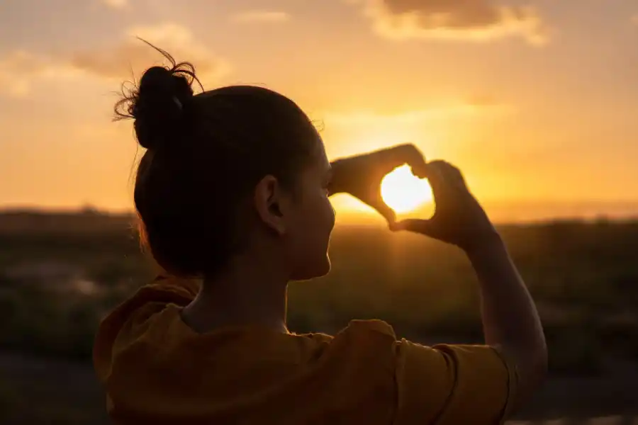 “Agamia”: la particular forma de vincularse afectivamente que es cada vez más popular