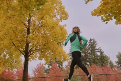 Cinco rutinas de caminata para variar nuestros entrenamientos y quemar grasa rápidamente