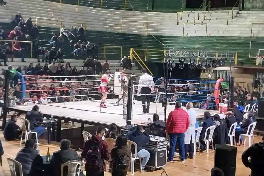 LA ULTIMA VEZ. Acuña combatió en Tucumán el 13 de abril.