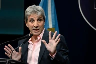 Caputo puso en duda que vaya a pedir un nuevo programa con el FMI para acelerar la salida del cepo