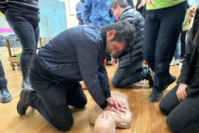 Promulgan la ley que obliga a capacitar en primeros auxilios y RCP a empleados públicos