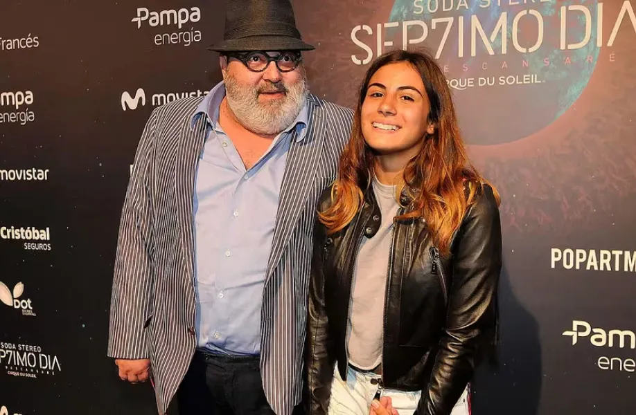 Jorge Lanata junto a su hija menor.